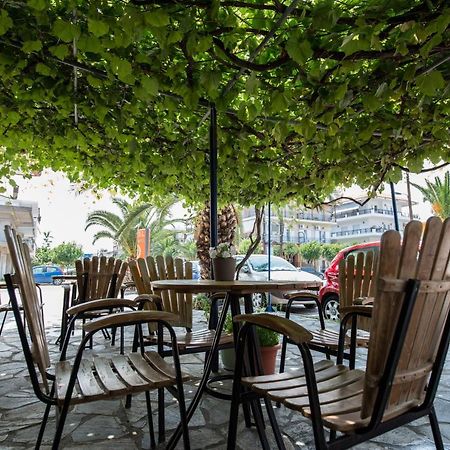 Hotel Alexandros Neoi Poroi Extérieur photo