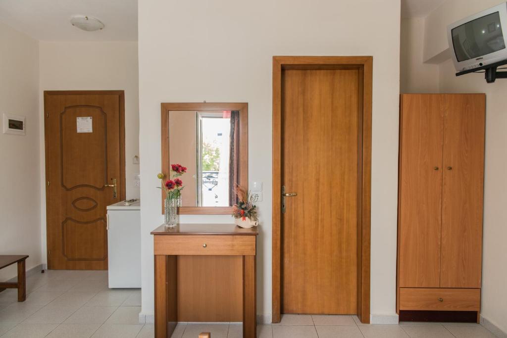 Hotel Alexandros Neoi Poroi Chambre photo