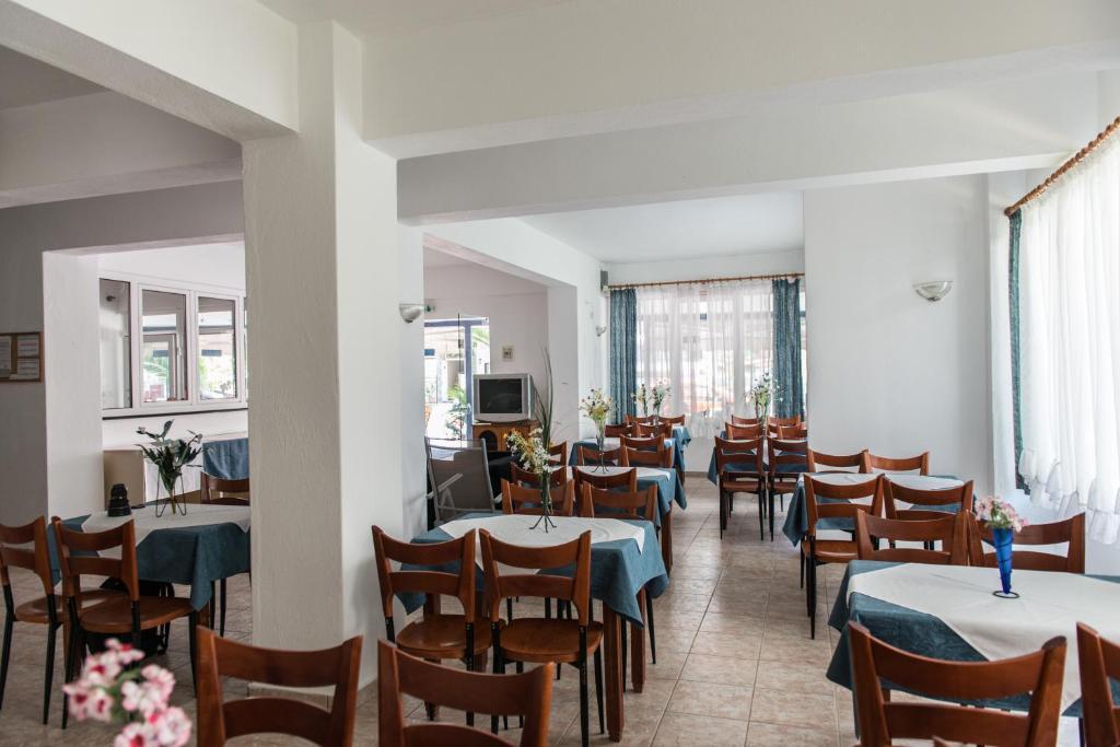 Hotel Alexandros Neoi Poroi Extérieur photo